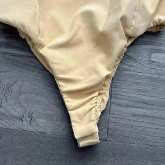 🔥Zara🔥 | Yellow stretchy bodysuit with  silver accent - Picture 3 of 11